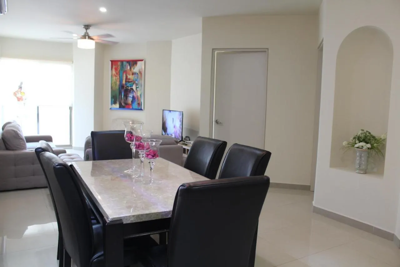 Sofi Apartament Apartamento Playa del Carmen